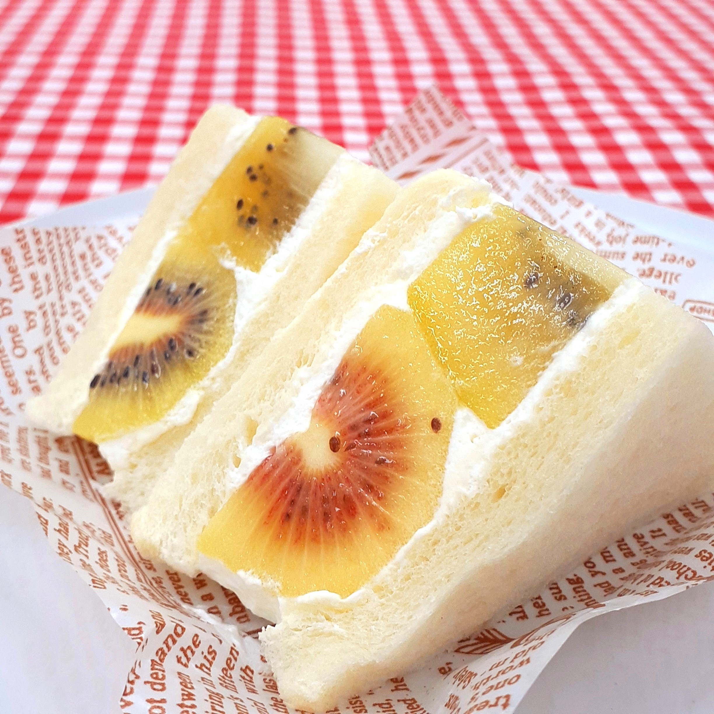 季節のフルーツサンド | 神戸・阪神間のベーカリーで見つけたおすすめ