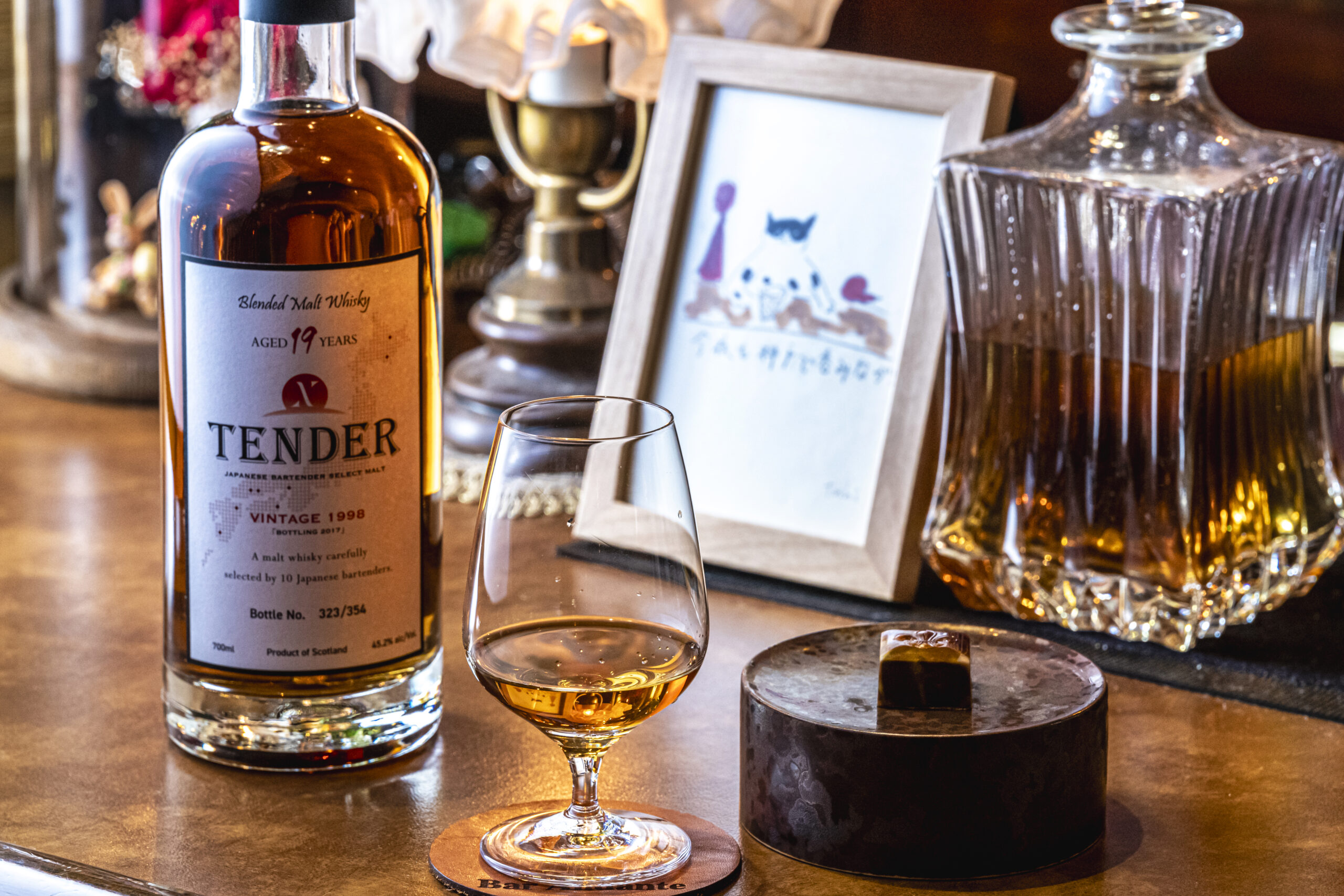 1240 ヴィンテージ　ウィスキー樽のオブジェ　ニッカ　レトロ　バー　パブ　蛇口 奥深いウイスキーの魅力を味わえるバー | ウイスキーの世界へようこそ