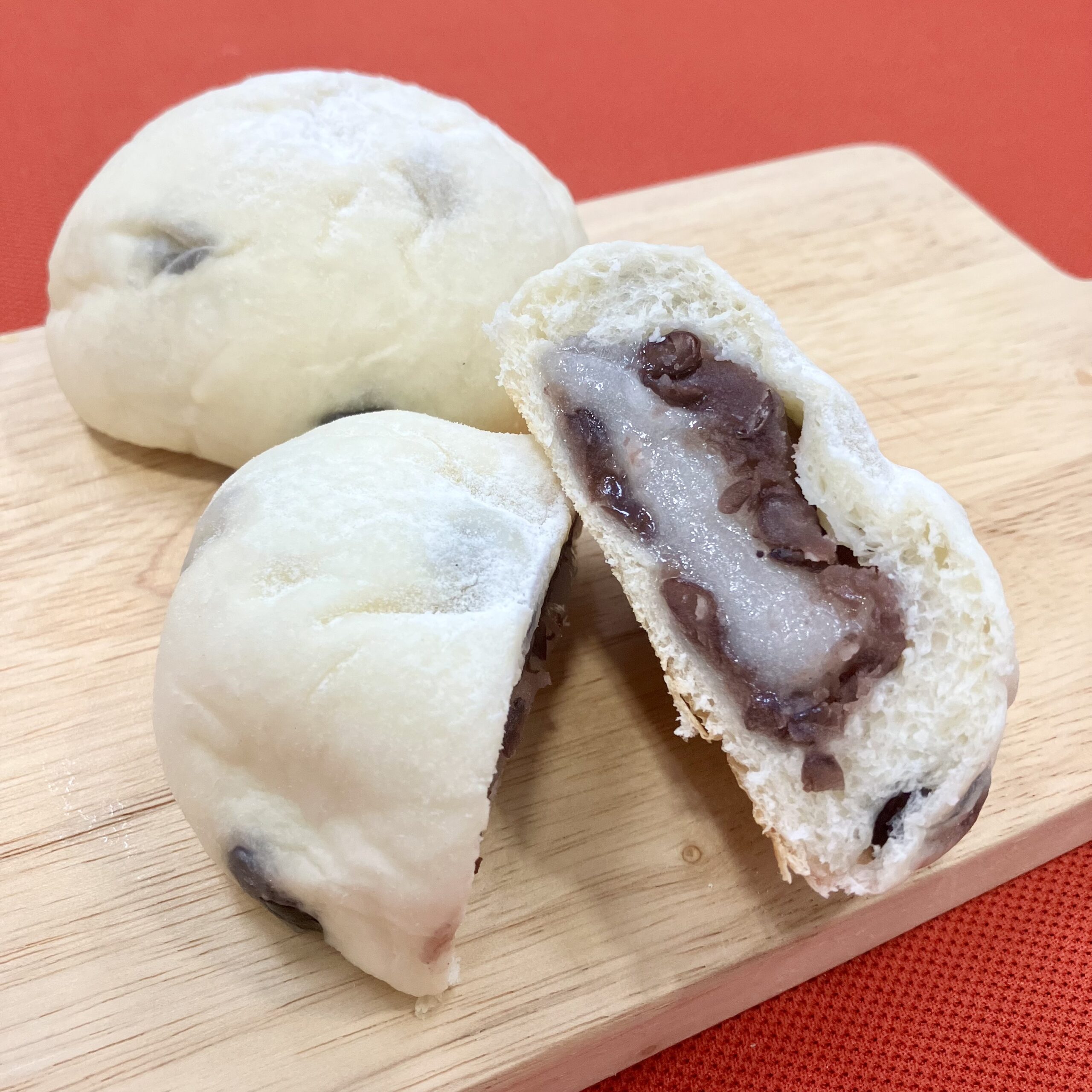 丹波黒豆あんぱん | 神戸・阪神間のベーカリーで見つけたおすすめの